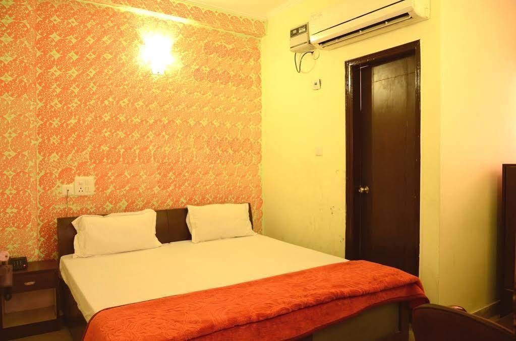 Hotel Le Princess @ Airport New Delhi Exterior photo